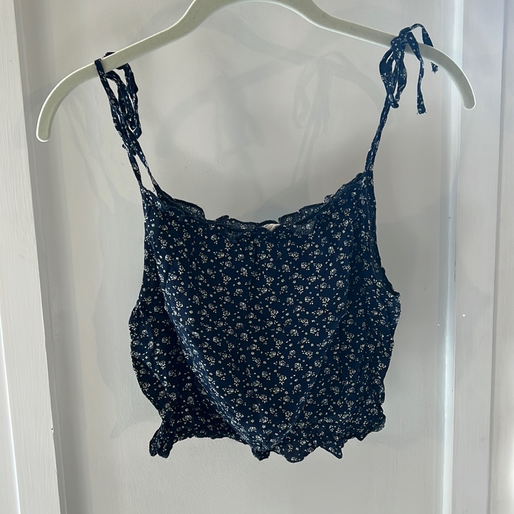 Brandy Melville Crop